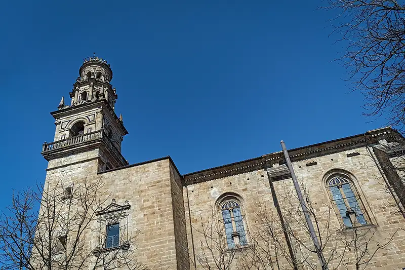 Elorrio – Sortzez Garbiaren Basilika